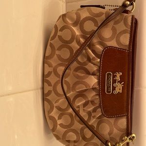 Super cute coach lil bag